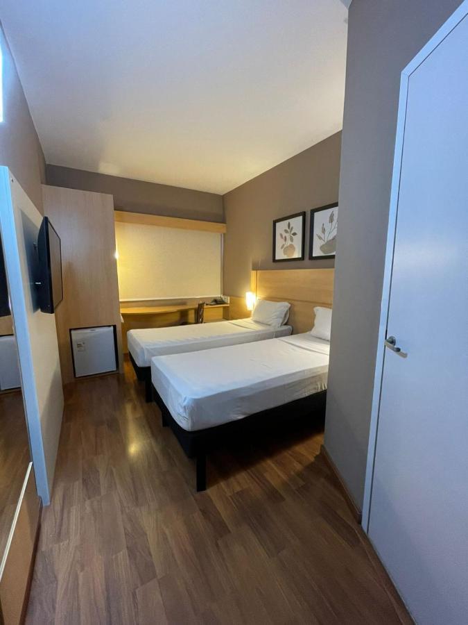 Hotel Oeste Plaza Andradina Luaran gambar